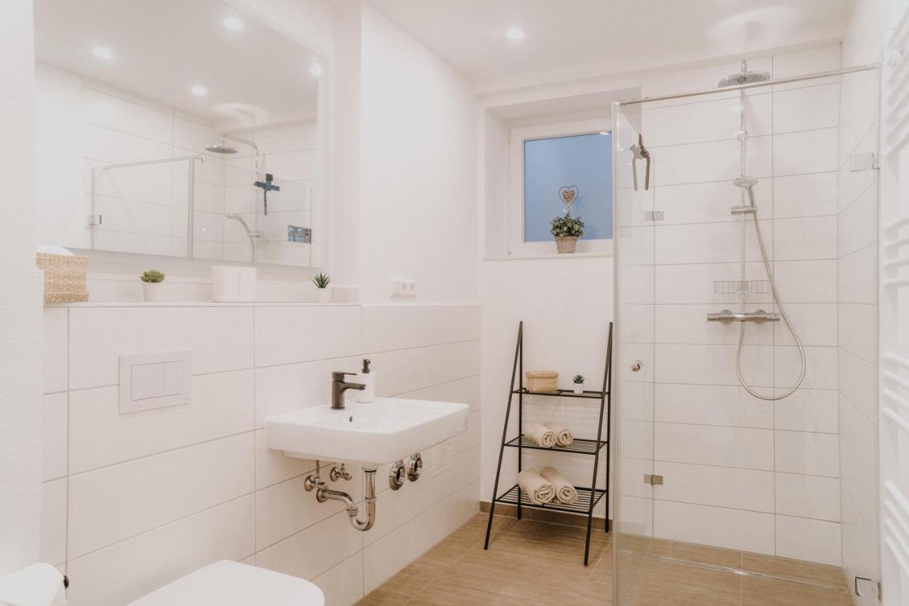 Ferienwohnung Am Weinberg Boetzingen Экстерьер фото